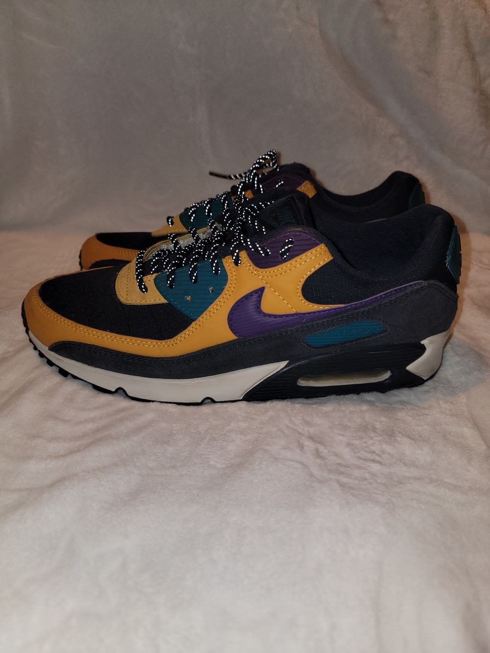 Nike Air Max 90 QS "ACG Pollen" - Picture 2 of 9
